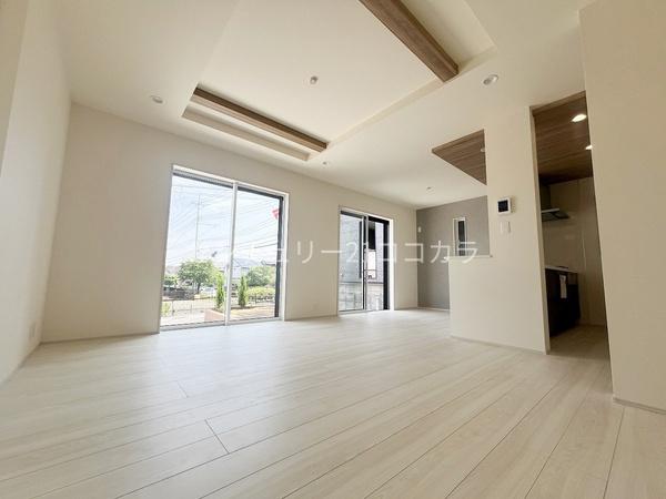 八王子市長房町の新築一戸建