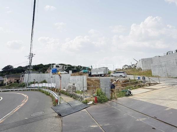 八王子市中山　土地　1期販売20区画・8区画　建築条件なし