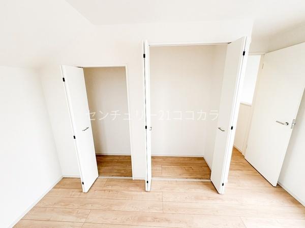 八王子市横川町 新築一戸建て(収納)