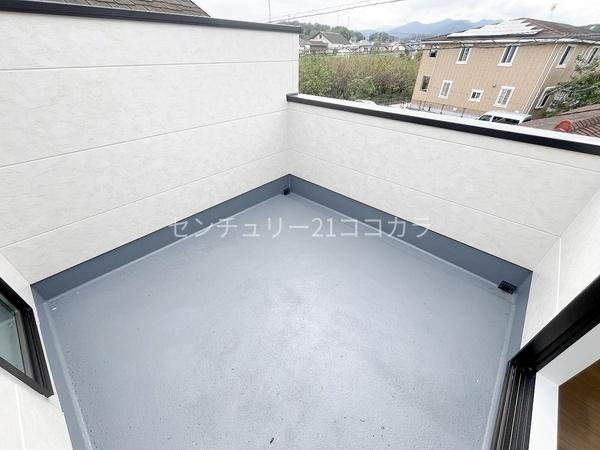 八王子市横川町 新築一戸建て(バルコニー)