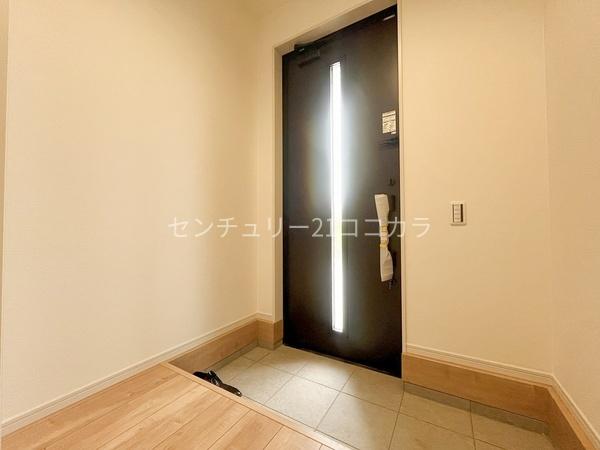 八王子市横川町 新築一戸建て(玄関)