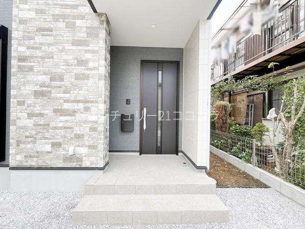 八王子市横川町 新築一戸建て(玄関)