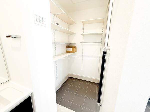 八王子市絹ケ丘　新築一戸建て・全1棟
