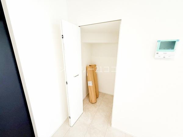 八王子市絹ケ丘　新築一戸建て・全1棟