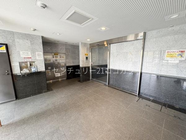 センチュリーめじろ台 中古マンション(エントランス)
