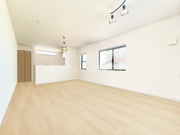 八王子市緑町の中古一戸建て