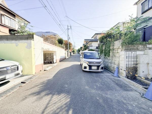 八王子市丸山町の土地(前面道路含む現地写真)