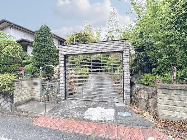 八王子市南陽台２丁目の中古一戸建て