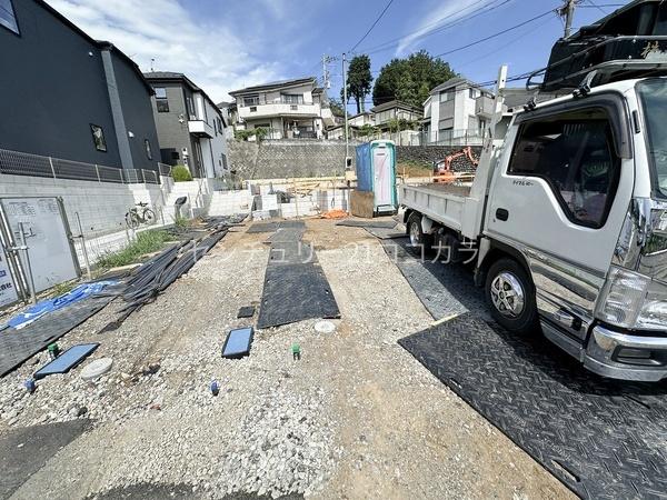 八王子市長房町　新築一戸建て・全3棟　2号棟