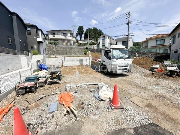 八王子市長房町　新築一戸建て・全3棟　2号棟