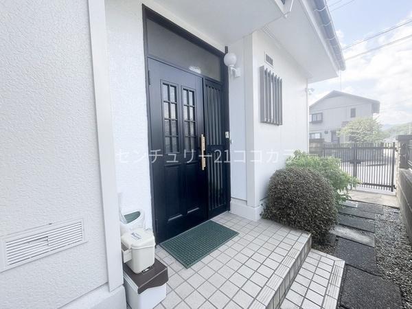 八王子市西寺方町の中古一戸建て