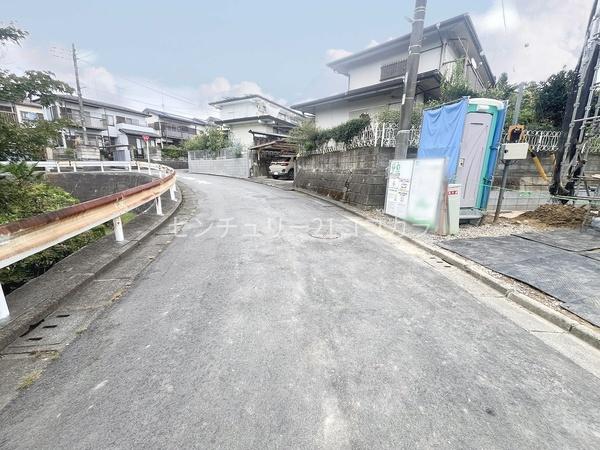 八王子市西寺方町　新築一戸建て・全1棟