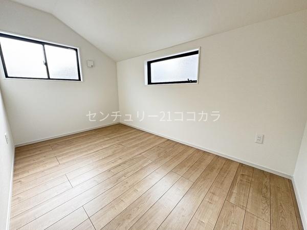 八王子市緑町　新築一戸建て・全1棟