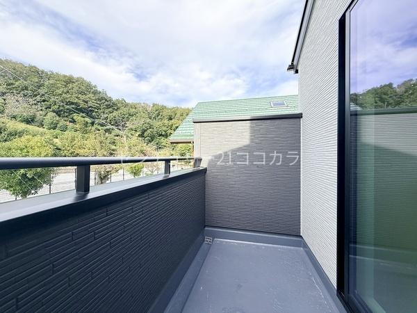 八王子市南陽台3丁目　新築一戸建て・全1棟