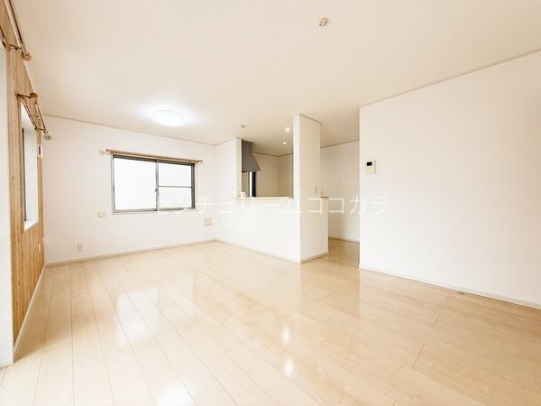 八王子市泉町　中古一戸建て