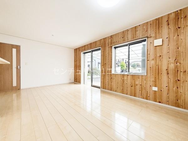 八王子市泉町　中古一戸建て