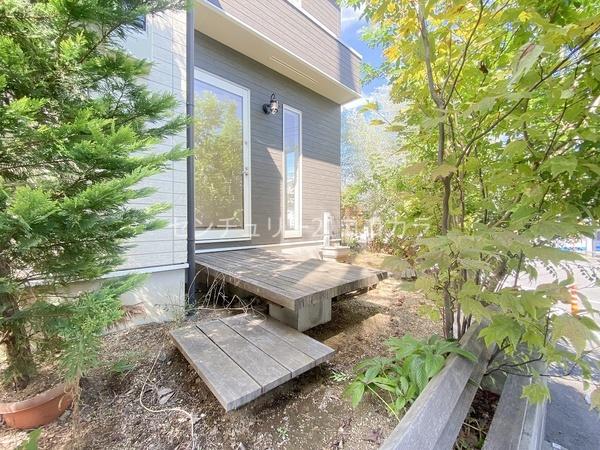 八王子市散田町5丁目の中古一戸建て(庭)