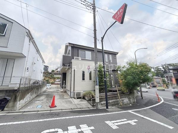 八王子市散田町5丁目　売店舗付中古一戸建て