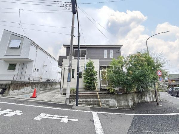 八王子市散田町5丁目　売店舗付中古一戸建て