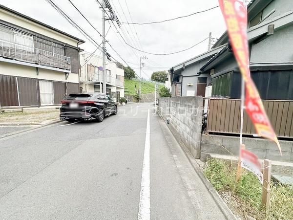 八王子市長房町の土地(前面道路含む現地写真)