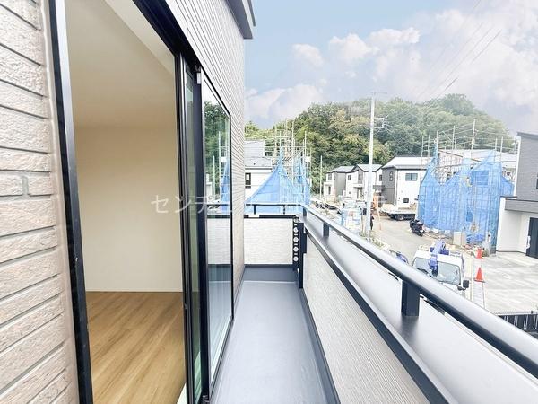 八王子市元八王子町 新築一戸建て・全11棟 1号棟(バルコニー)