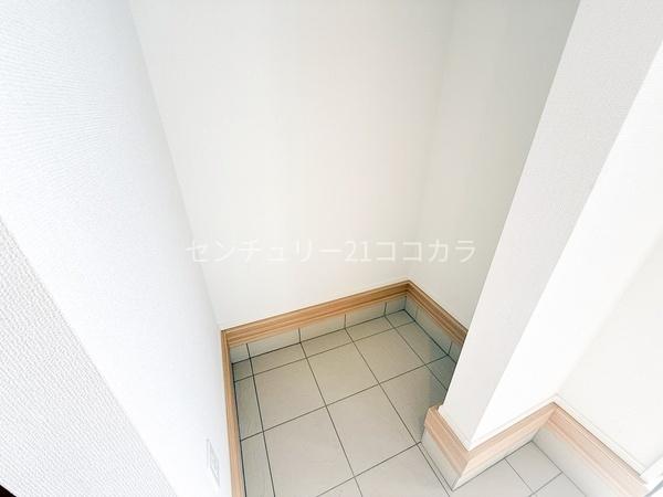 八王子市元八王子町 新築一戸建て・全11棟 1号棟(収納)