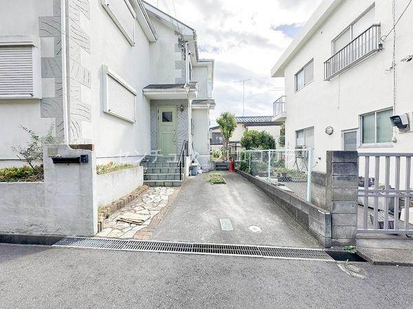 八王子市散田町2丁目　中古一戸建て
