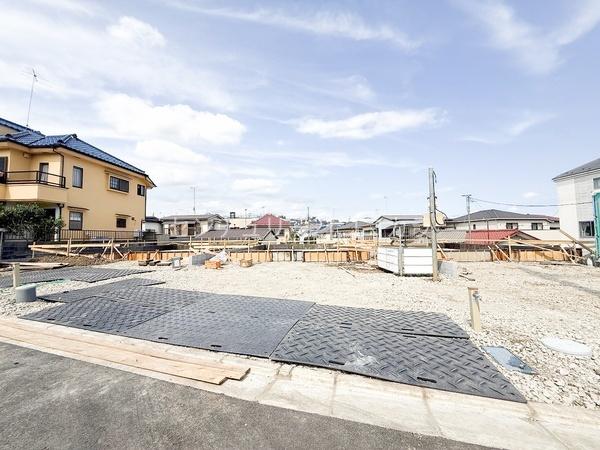 八王子市緑町の新築一戸建て・全3棟　2号棟