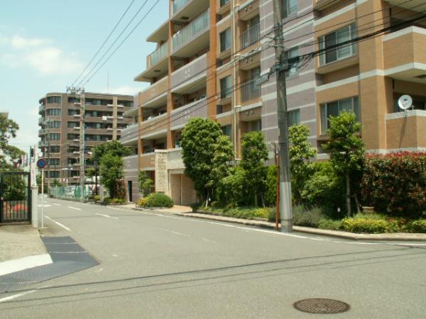 ライオンズグローベルめじろ台　中古マンション
