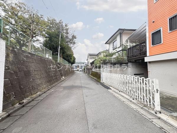 八王子市西寺方町の中古一戸建て