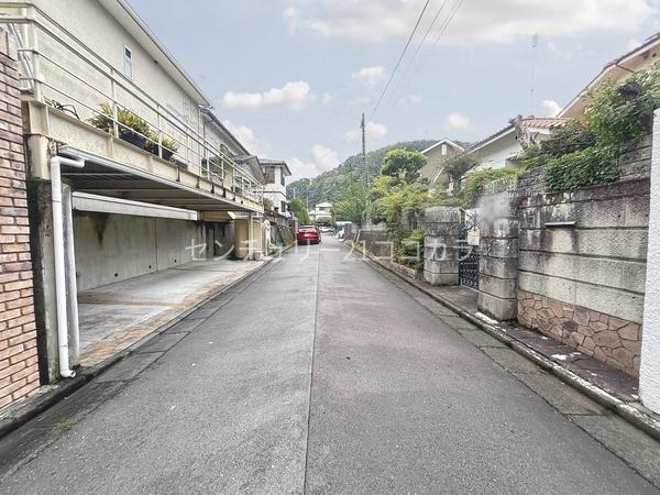 八王子市西寺方町の中古一戸建て