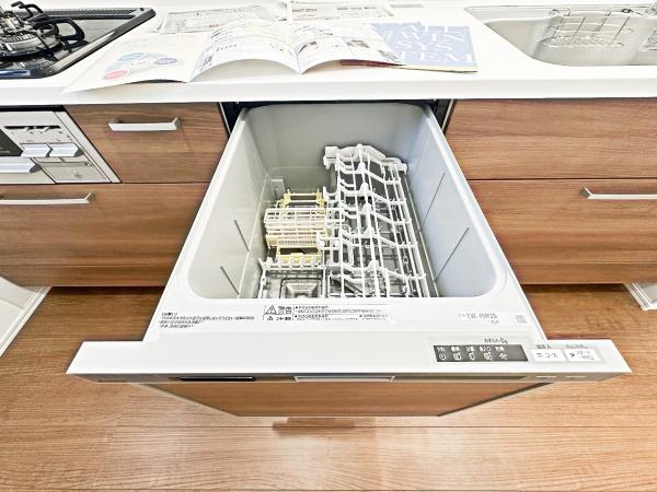 八王子市子安町　新築一戸建て・全2棟　2号棟