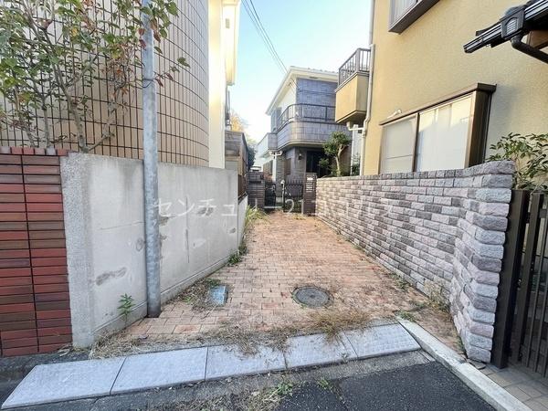 八王子市緑町の中古一戸建て