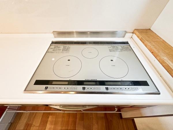 八王子市西寺方町の中古一戸建て