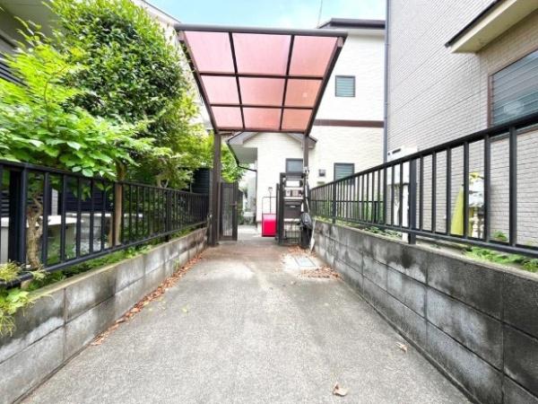 八王子市泉町の中古一戸建て