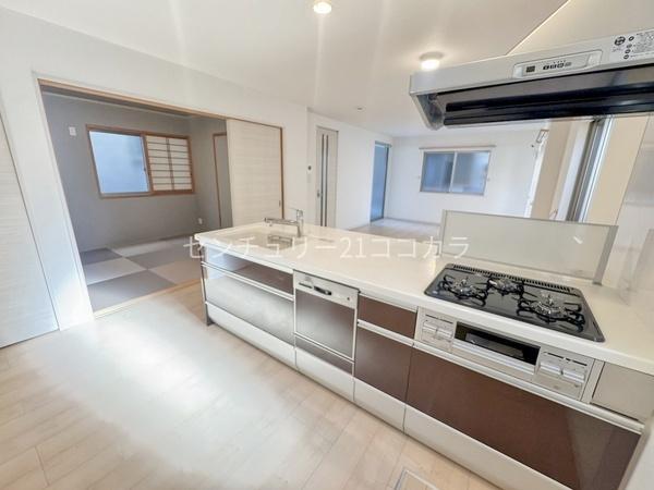 八王子市狭間町　中古一戸建て