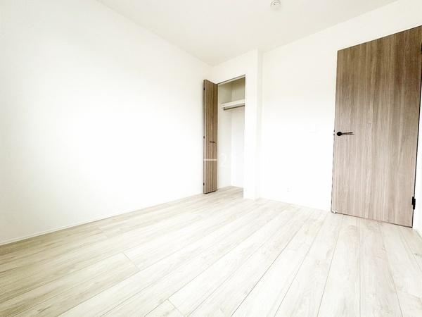 八王子市西寺方町　新築一戸建て・全1棟