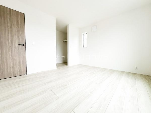 八王子市西寺方町　新築一戸建て・全1棟