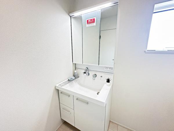 八王子市楢原町　新築一戸建て