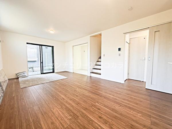 八王子市丸山町　新築一戸建て　全2棟　2号棟