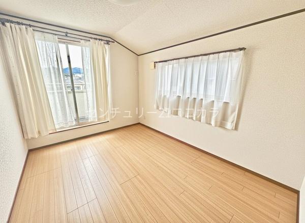 八王子市楢原町の中古一戸建て