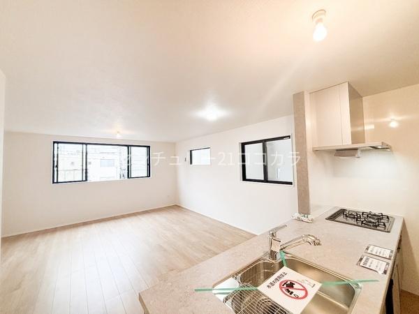 八王子市子安町4丁目　新築一戸建て　全2棟　2号棟