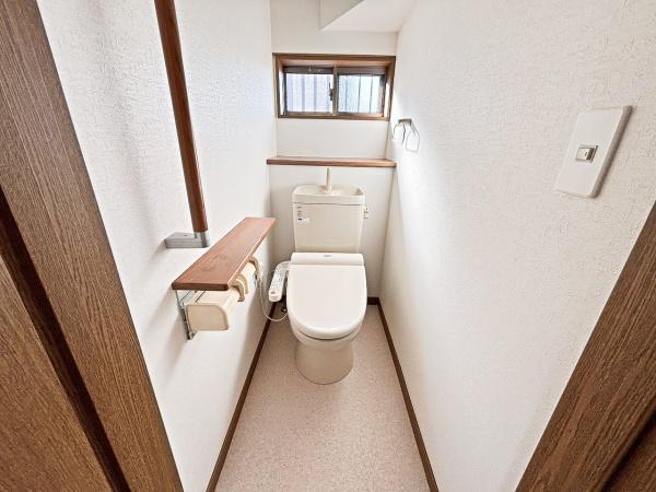 八王子市西寺方町の中古一戸建て