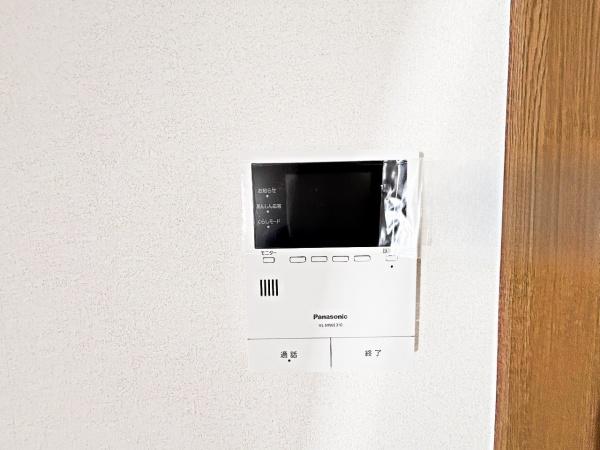 八王子市西寺方町の中古一戸建て