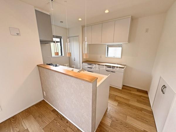 八王子市東浅川町　新築一戸建て・全1棟