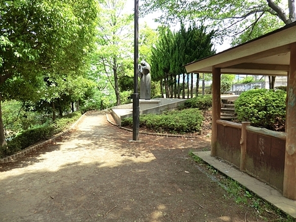 八王子市上野町　新築一戸建て・全2棟　B号棟(上野町公園)