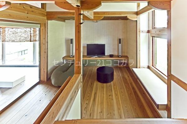 八王子市絹ケ丘３丁目の中古一戸建て