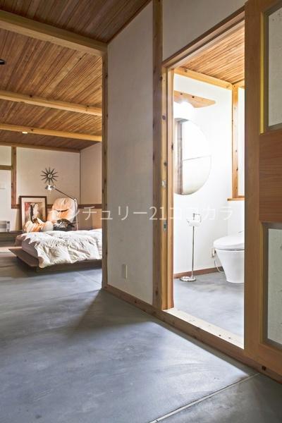 八王子市絹ケ丘３丁目の中古一戸建て