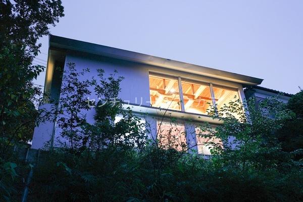 八王子市絹ケ丘３丁目の中古一戸建て