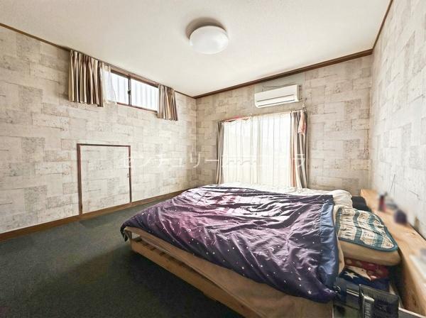 八王子市西寺方町の中古一戸建て